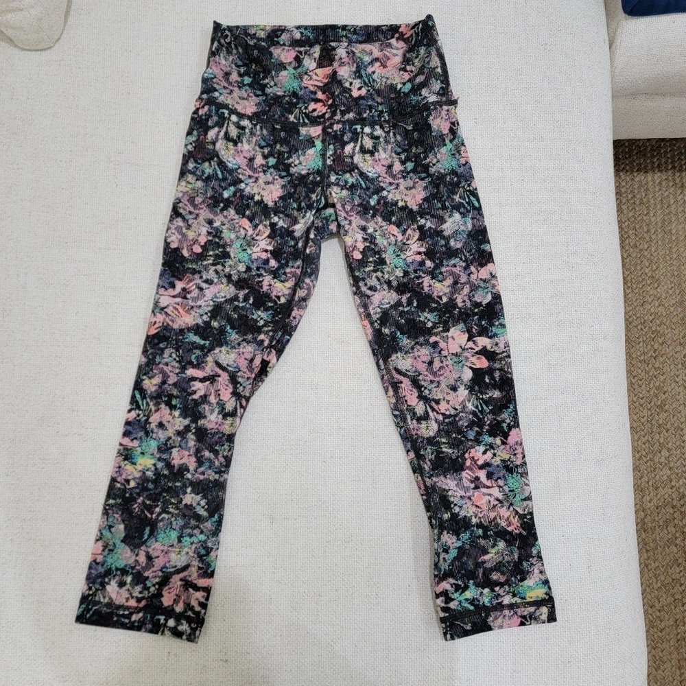 Lululemon Wunder Under Leggings/Yoga Pants